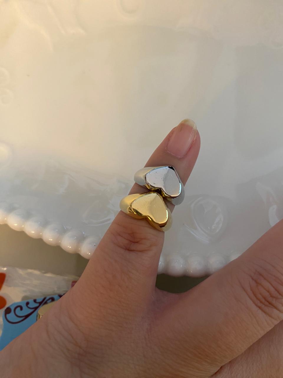 ❤️ Anel de Dedinho Coração – Delicado, moderno e cheio de charme