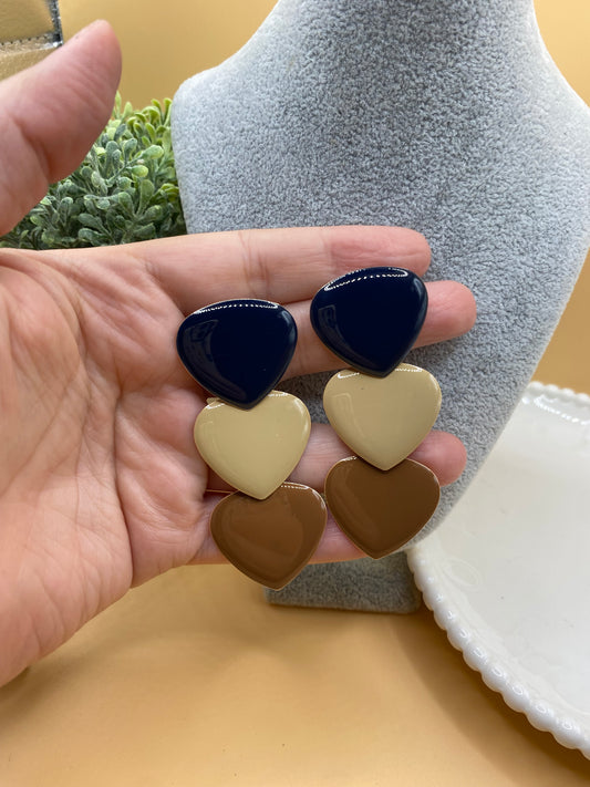 Brinco semi jóia color heart