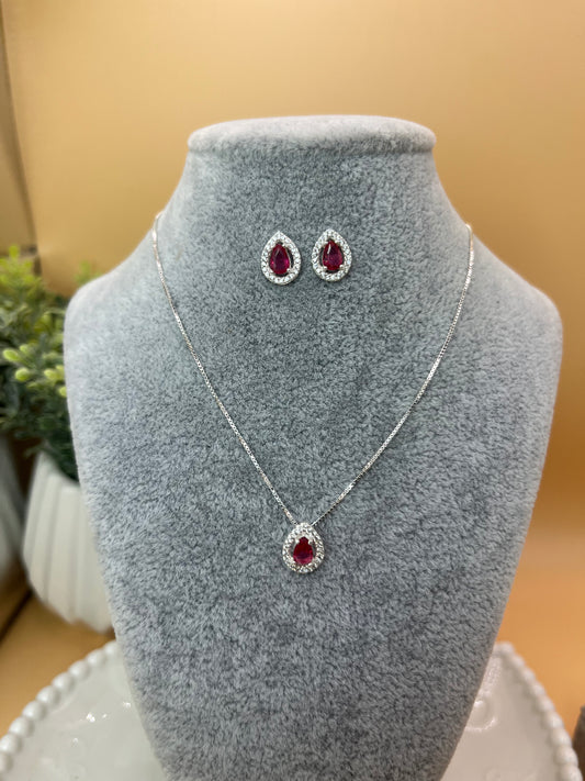 Conjunto Cravejado prata 925