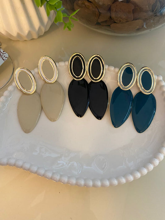 ✨ Brinco Duo Oval – Elegante, atual e perfeito para qualquer ocasião