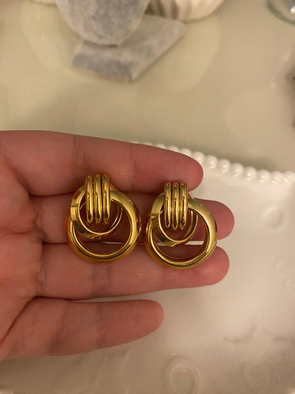 ⭐Brinco Dourado Entrelaçado