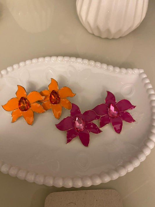 🌺 Brinco Flor Esmaltada com Cristal