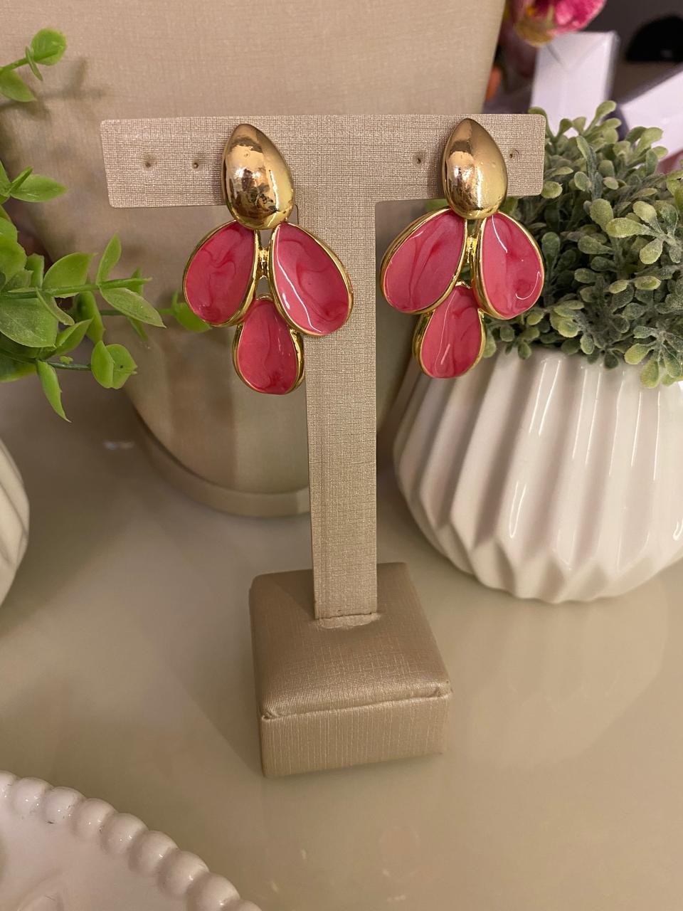 Brincos Flora: Um para cada versão de você! 🌸